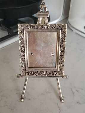 Brighton Mini Easel Frame